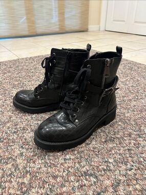 Black Croc-Embossed Lace-Up Ankle Boots